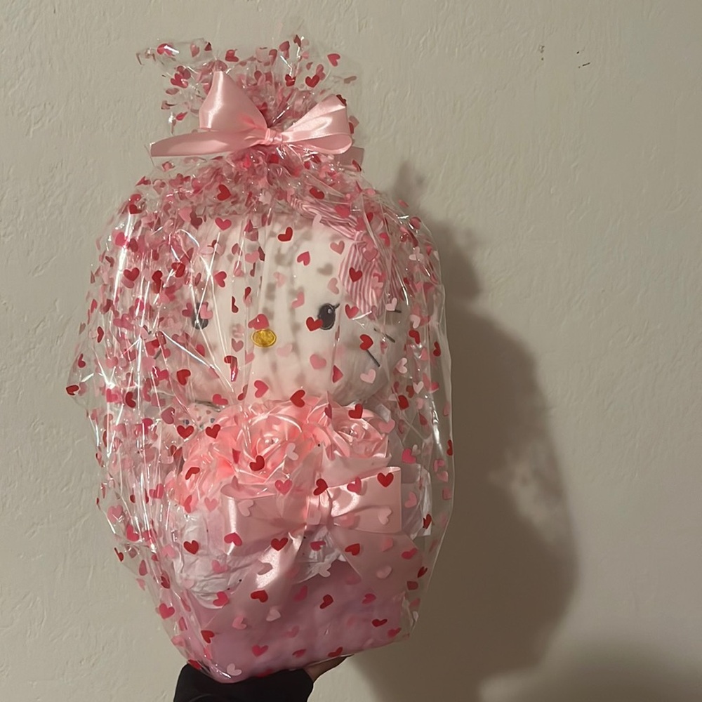 Hello kitty flower arrangement